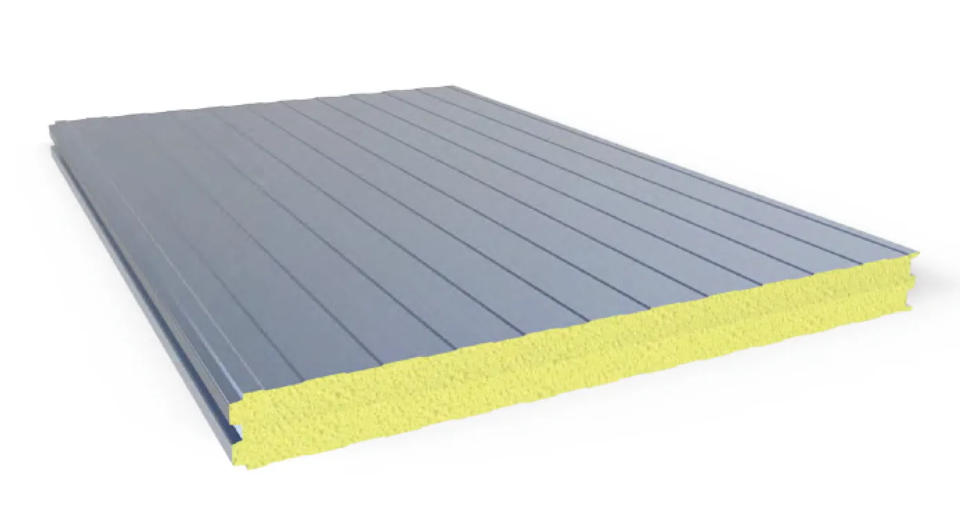 Panneau sandwich de bardage à face finement striée, avec une âme en mousse polyuréthane jaune visible sur le chant