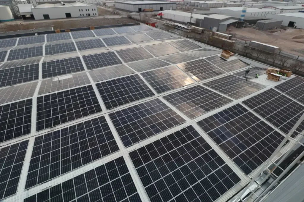 çatı ges panel,5 hadveli çatı paneli,ges uyumlu sandviç panel,solar panel altı sandviç,çatı güneş enerji,çatı ges,ges çatı paneli